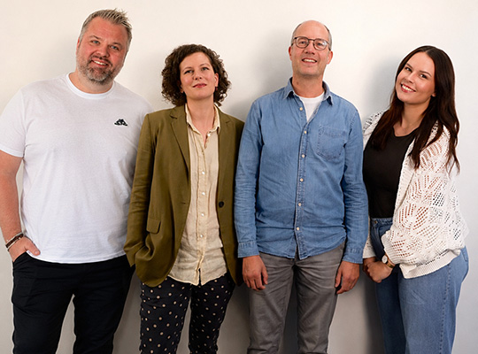 Das Team der Produktion stellt sich vor